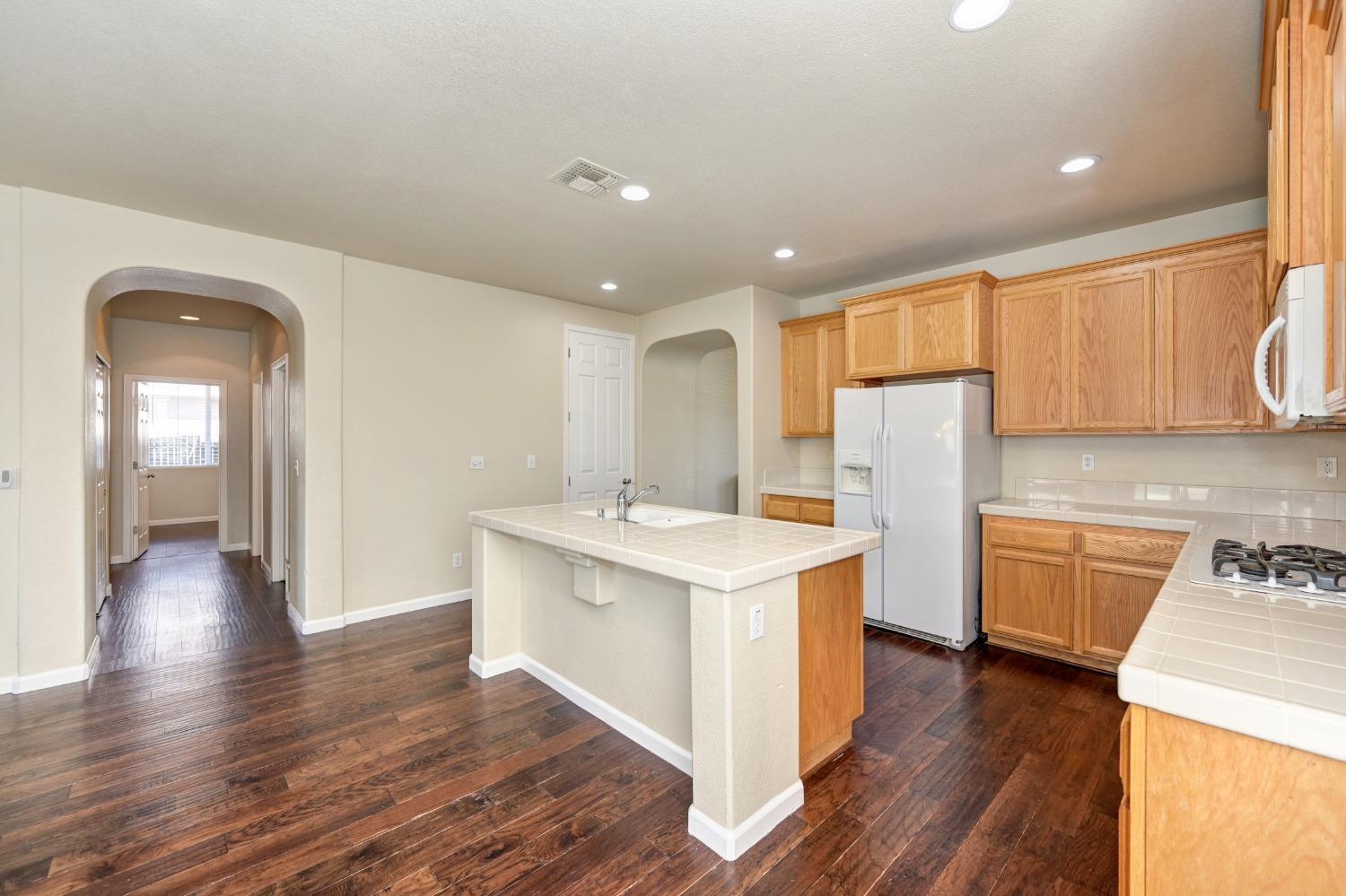 12409 Pawcatuck Way