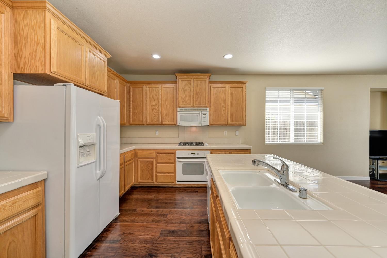 12409 Pawcatuck Way