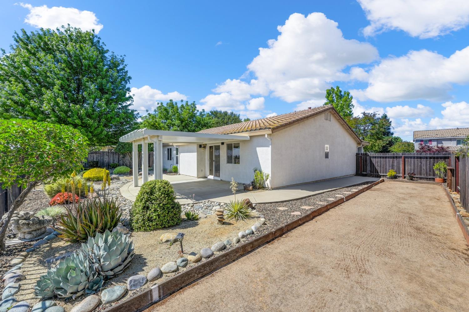 4529 Rosecliff Circle