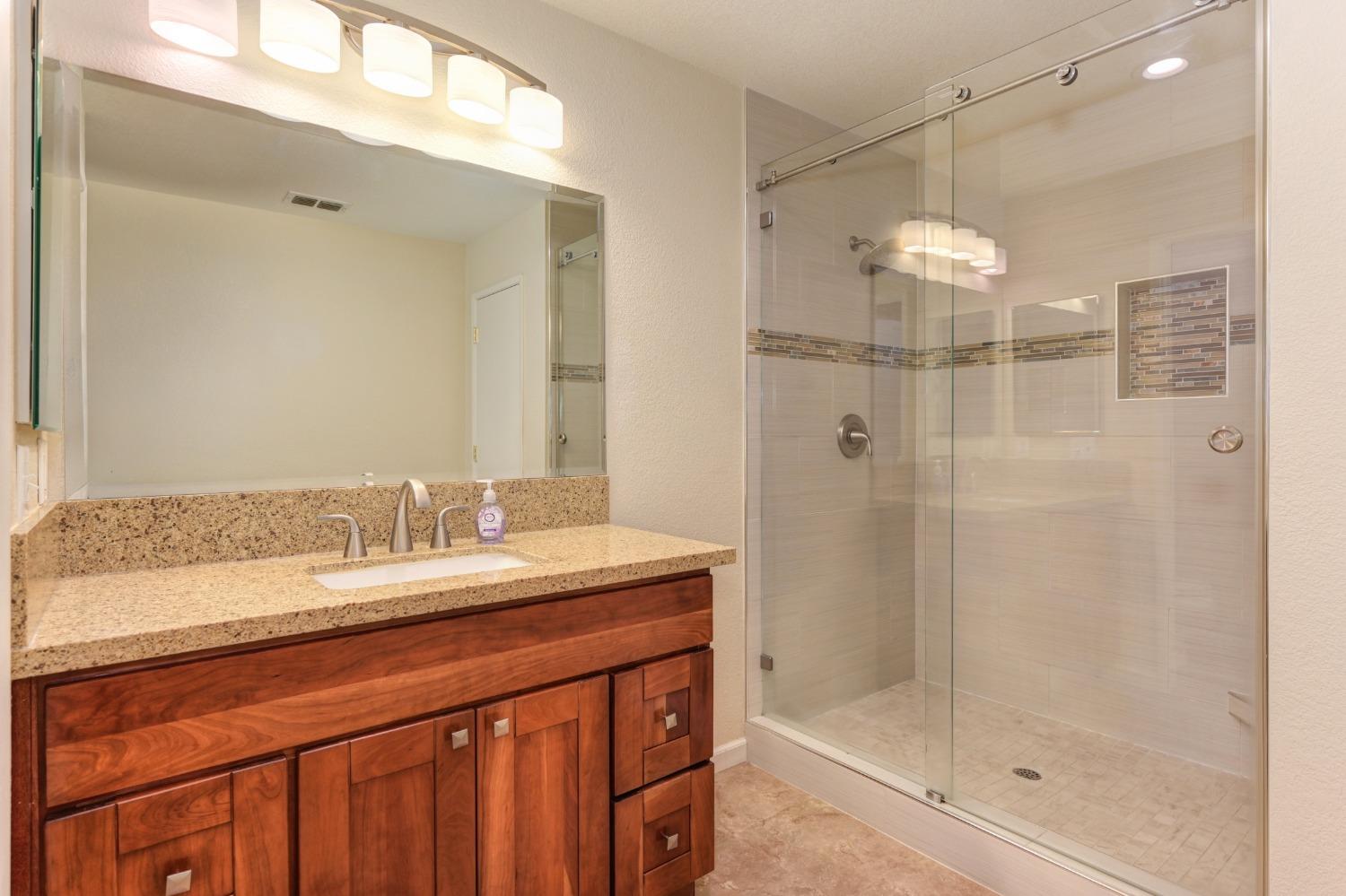 4529 Rosecliff Circle