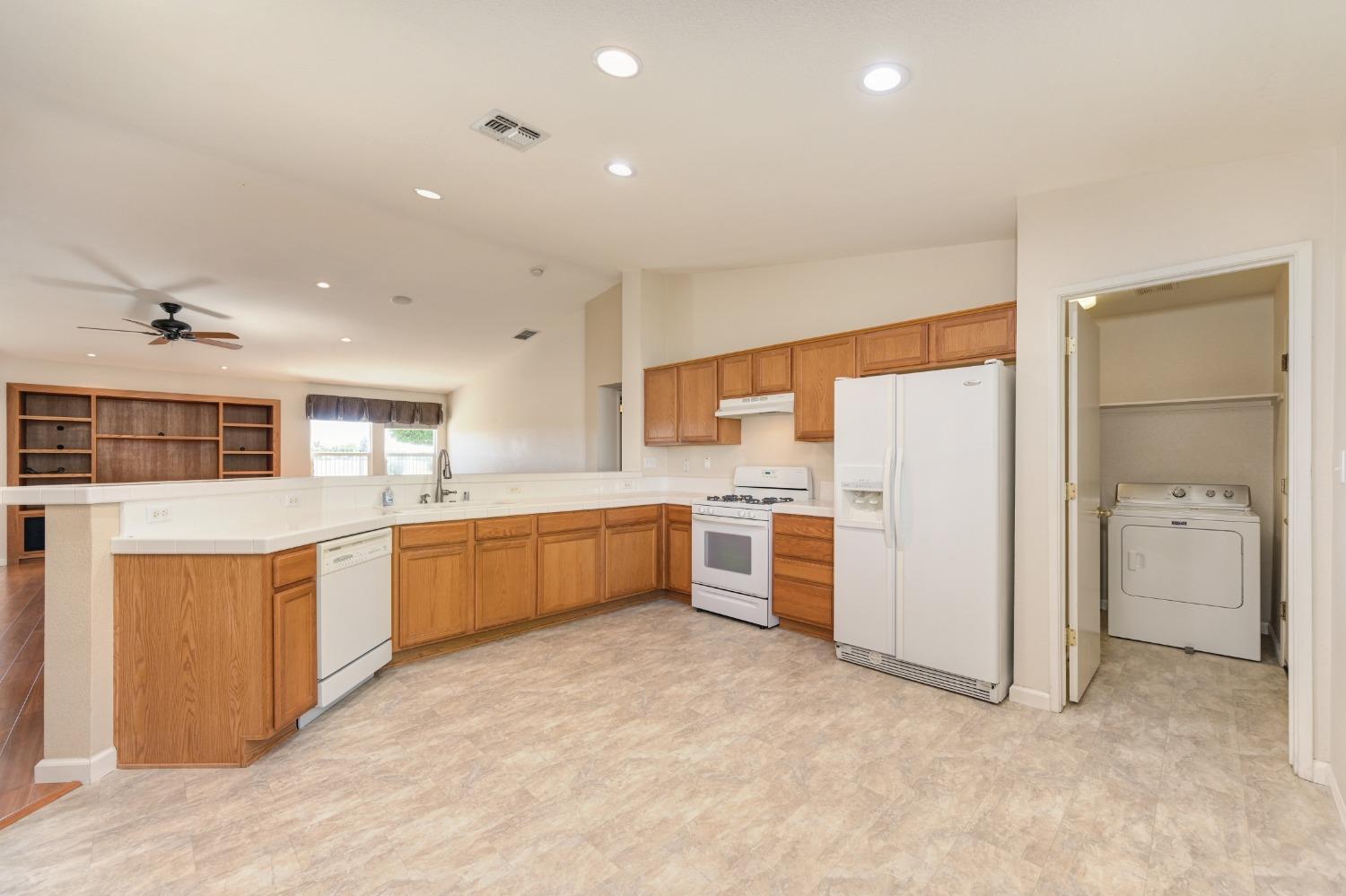 4529 Rosecliff Circle