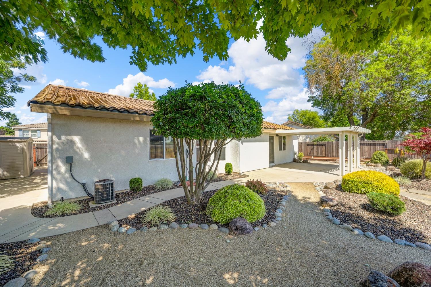 4529 Rosecliff Circle