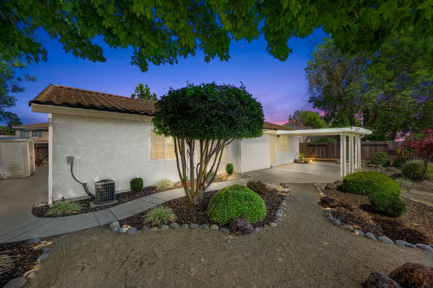 4529 Rosecliff Circle