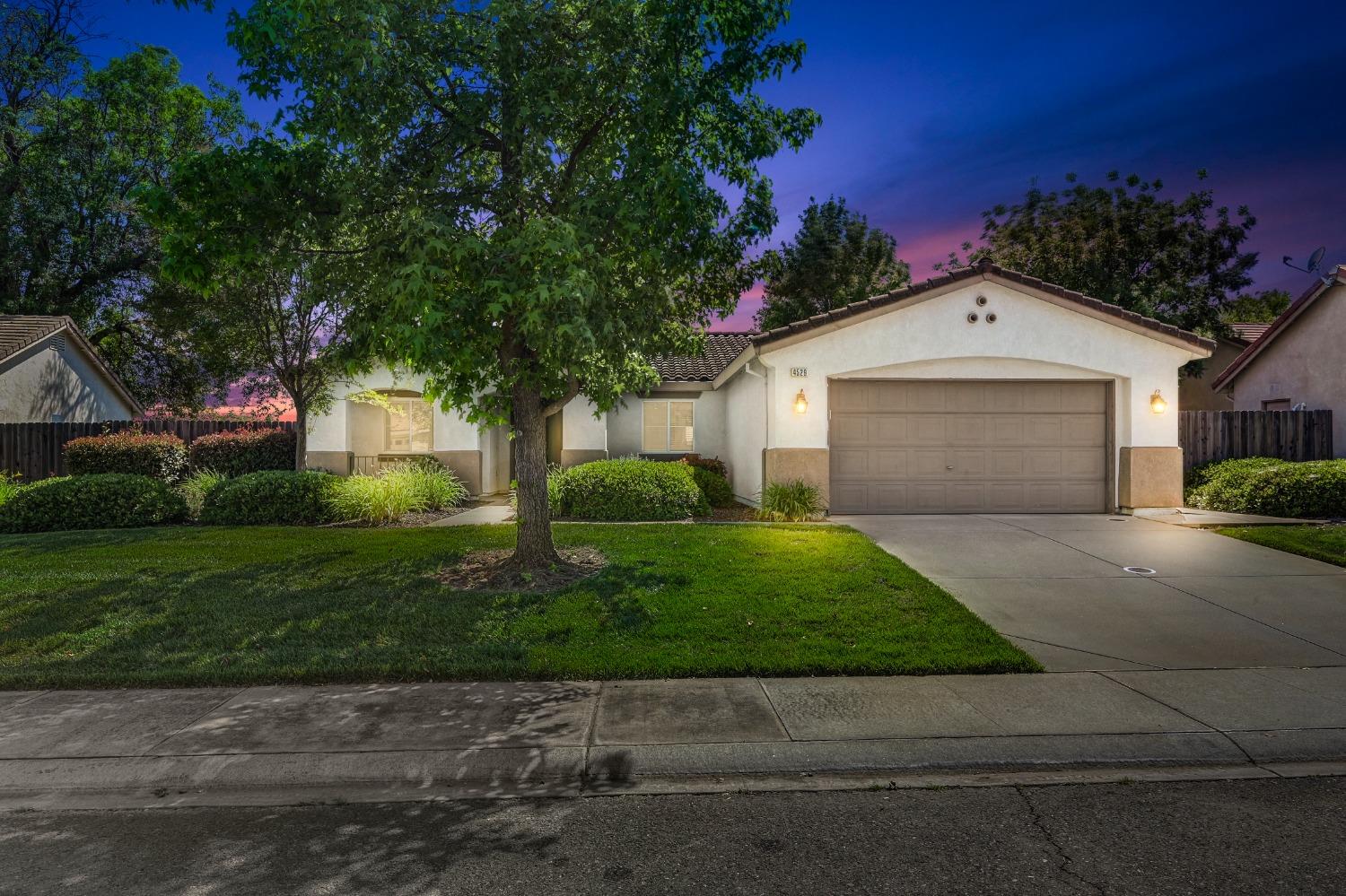 4529 Rosecliff Circle