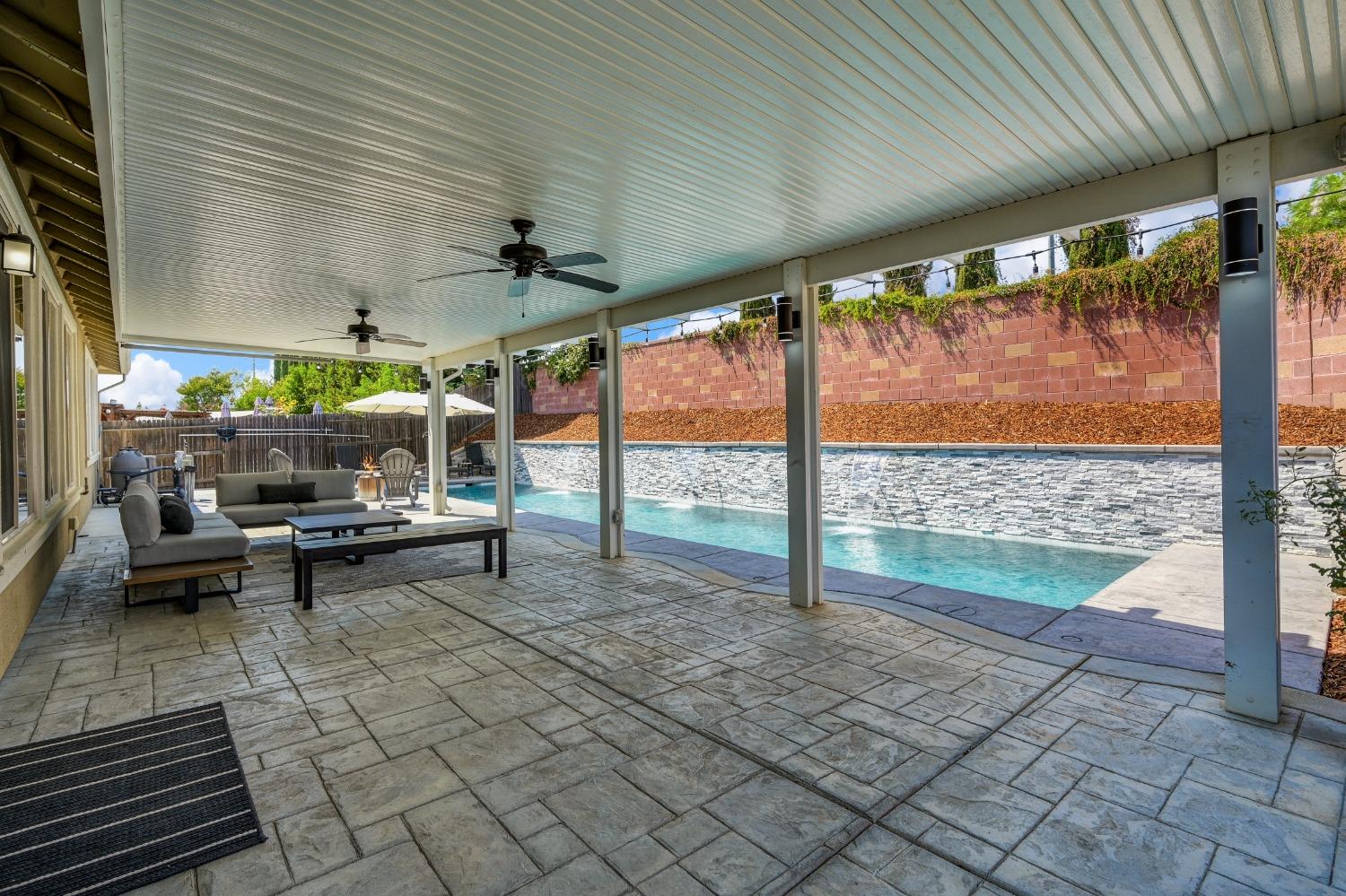 12465 Kibbie Lake Way