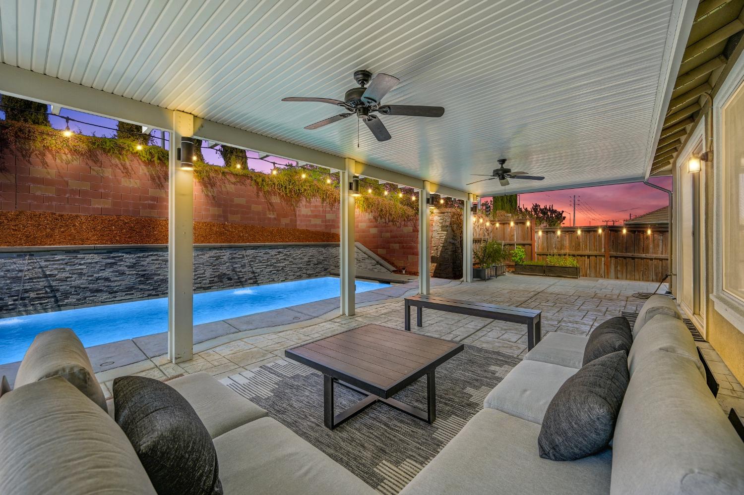 12465 Kibbie Lake Way