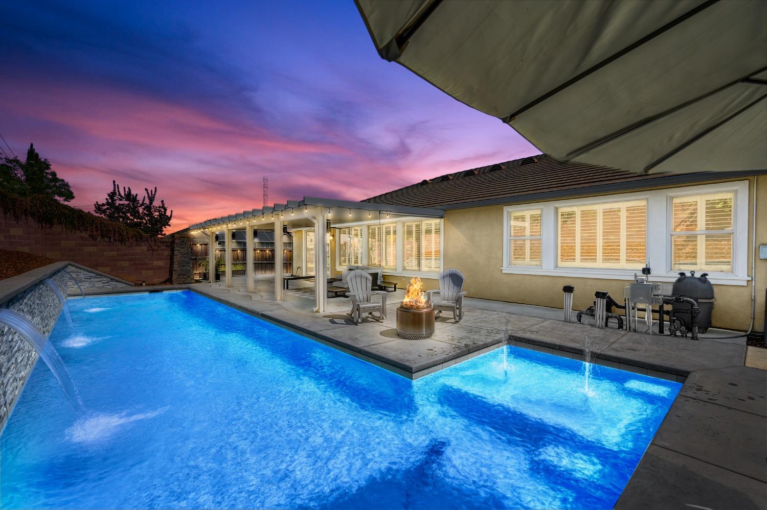 12465 Kibbie Lake Way