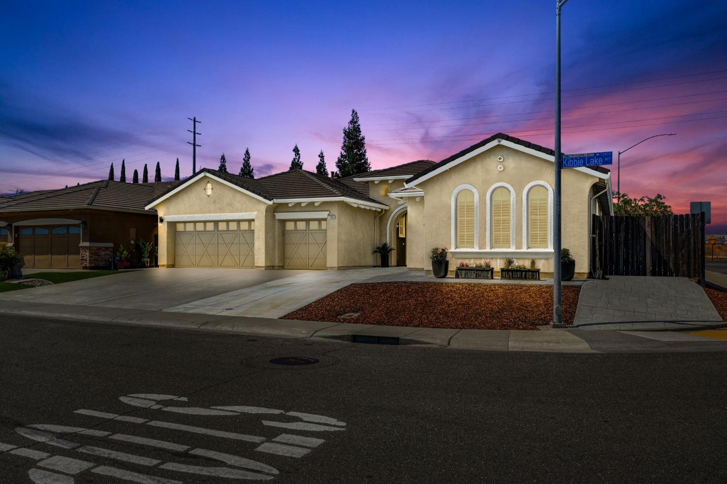 12465 Kibbie Lake Way