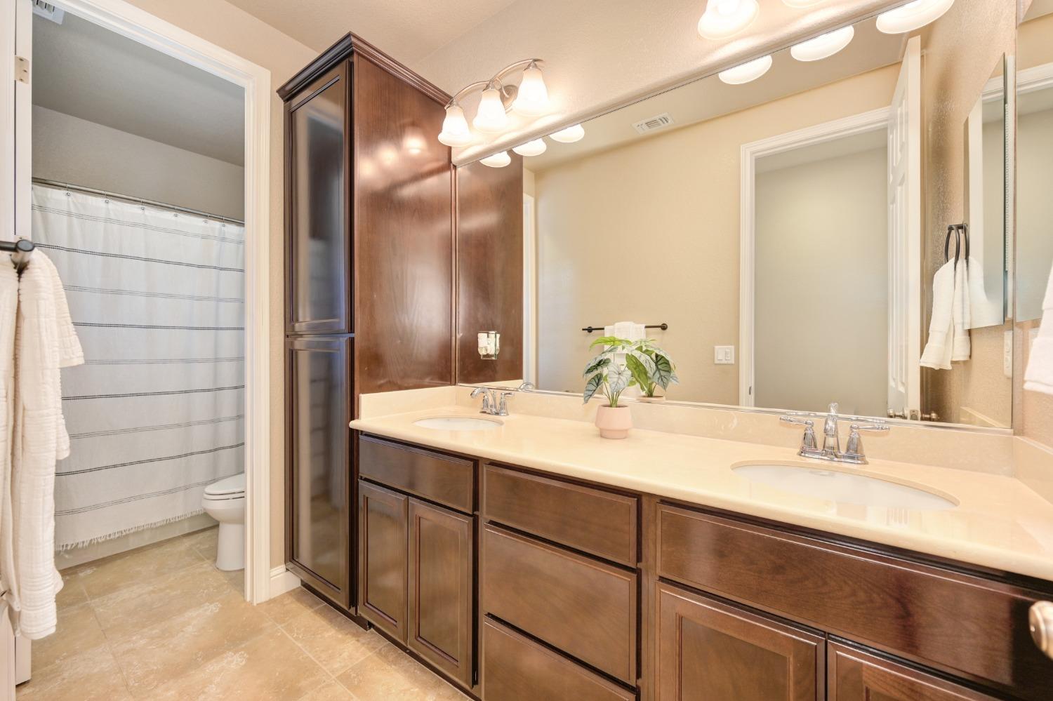 12465 Kibbie Lake Way