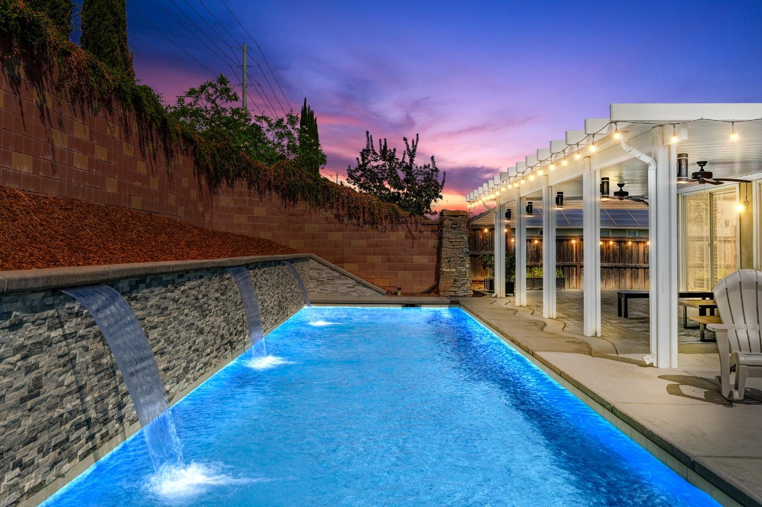 12465 Kibbie Lake Way