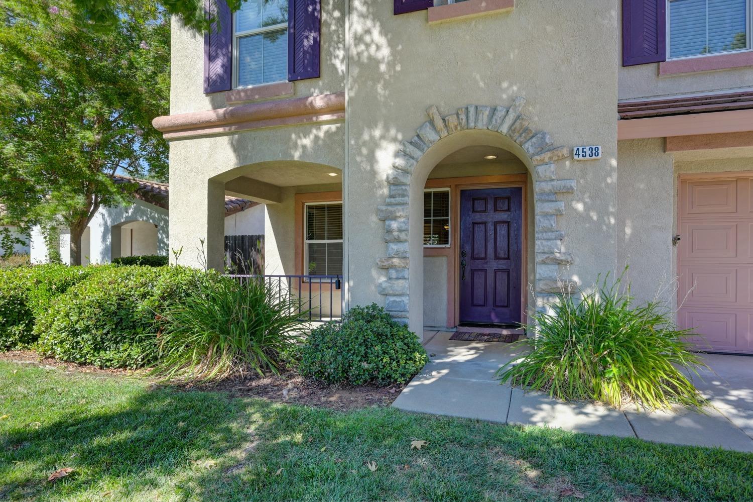 4538 Rosecliff Circle