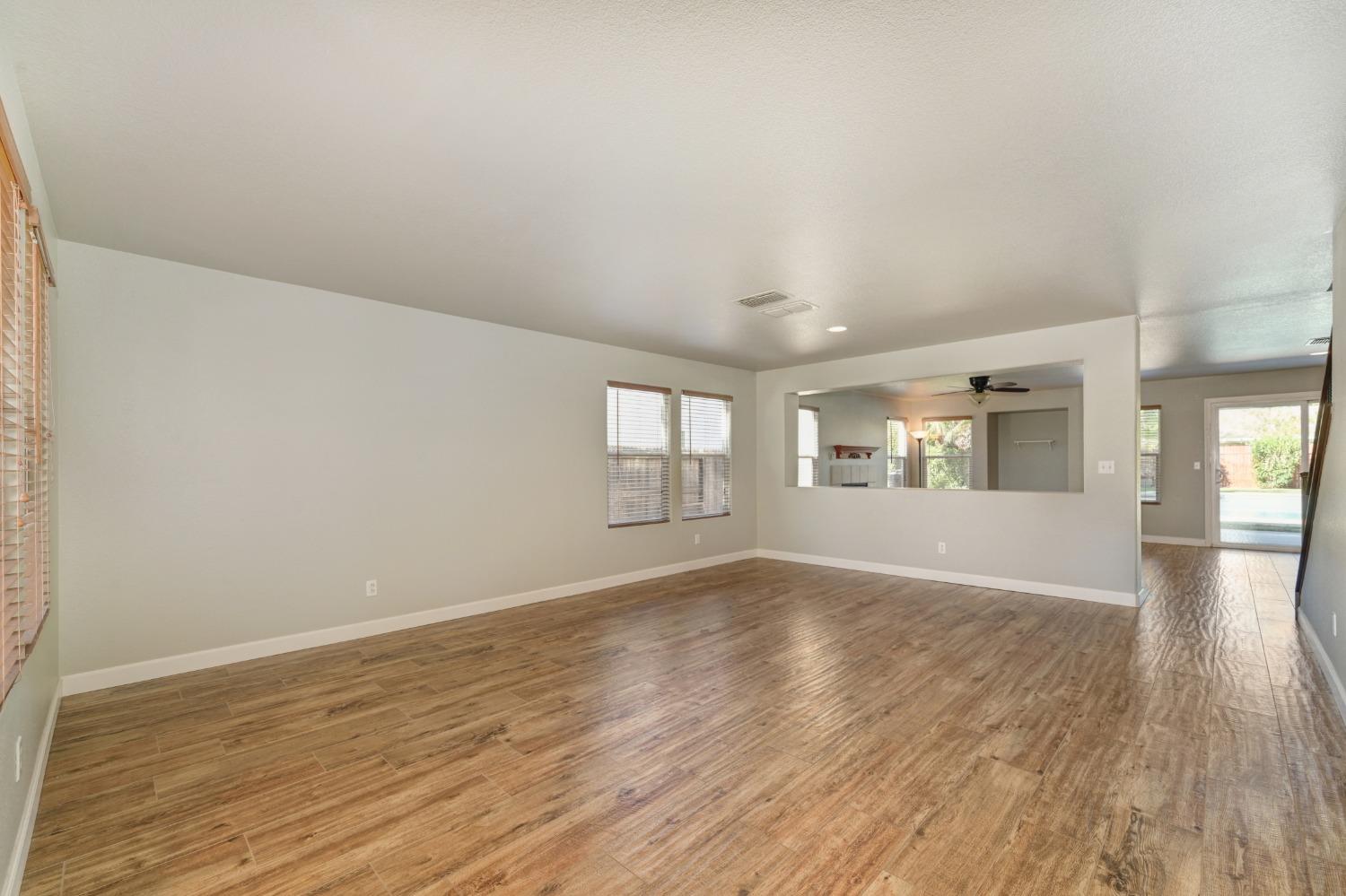 4538 Rosecliff Circle