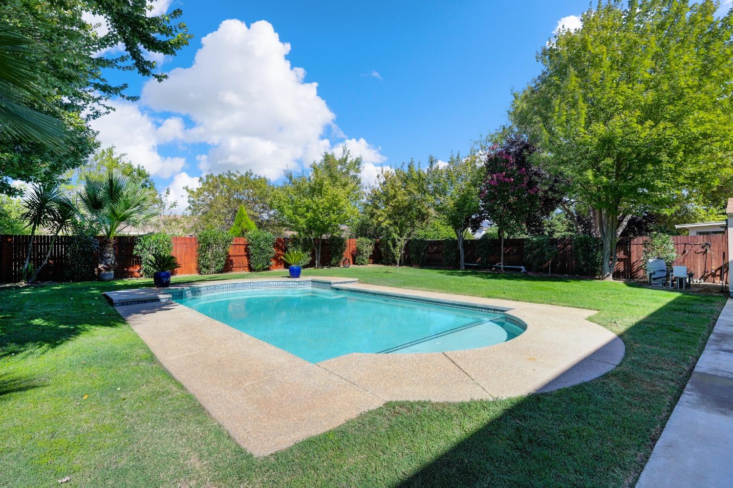 4538 Rosecliff Circle