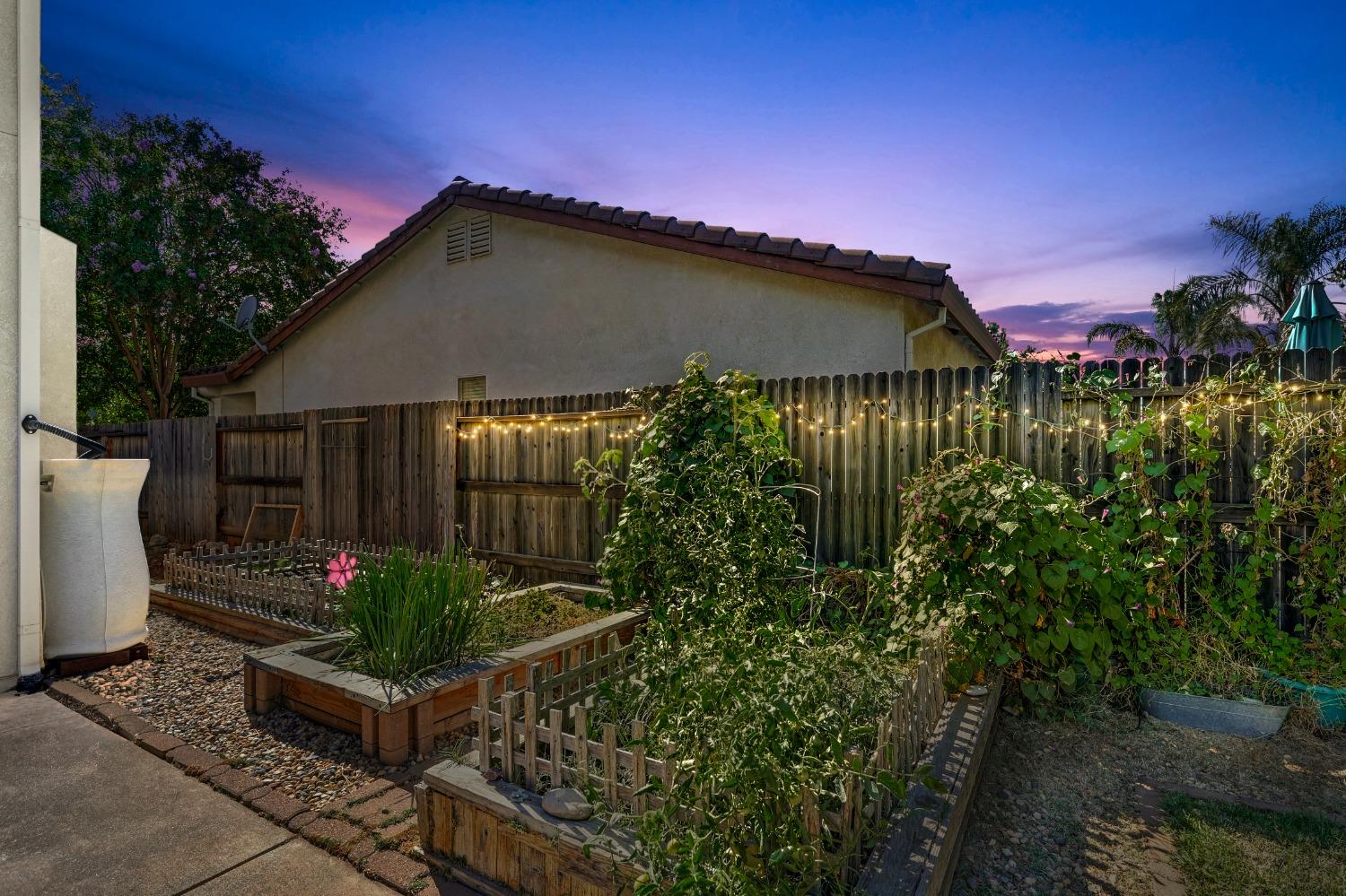 4538 Rosecliff Circle