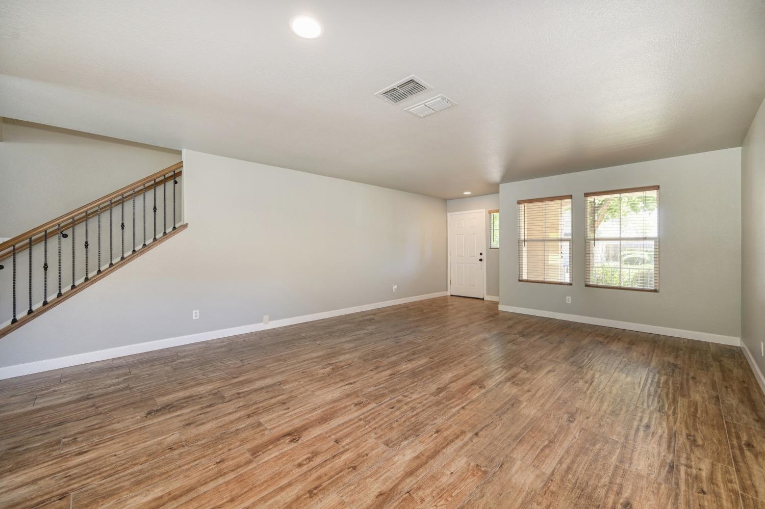 4538 Rosecliff Circle