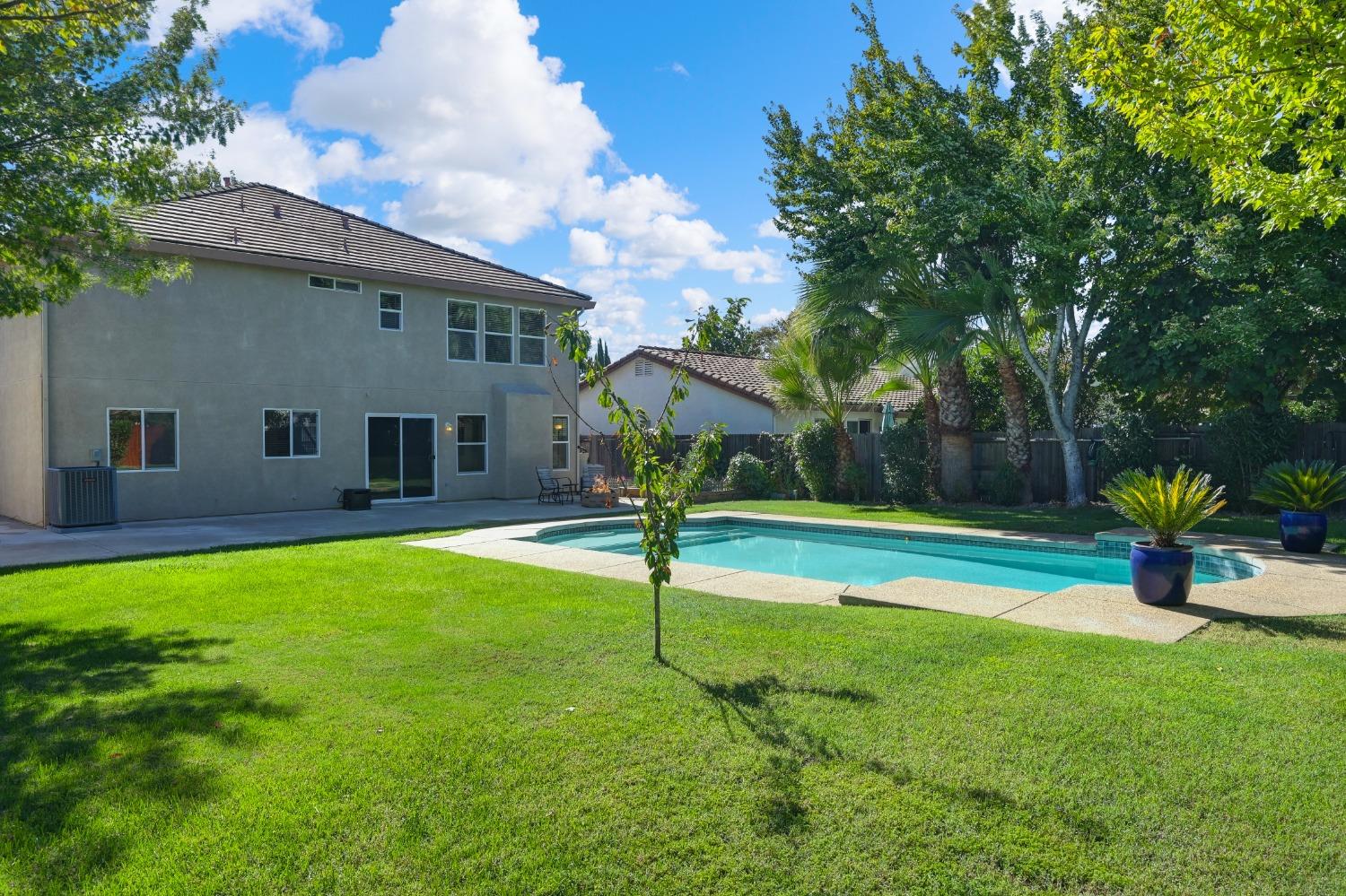 4538 Rosecliff Circle
