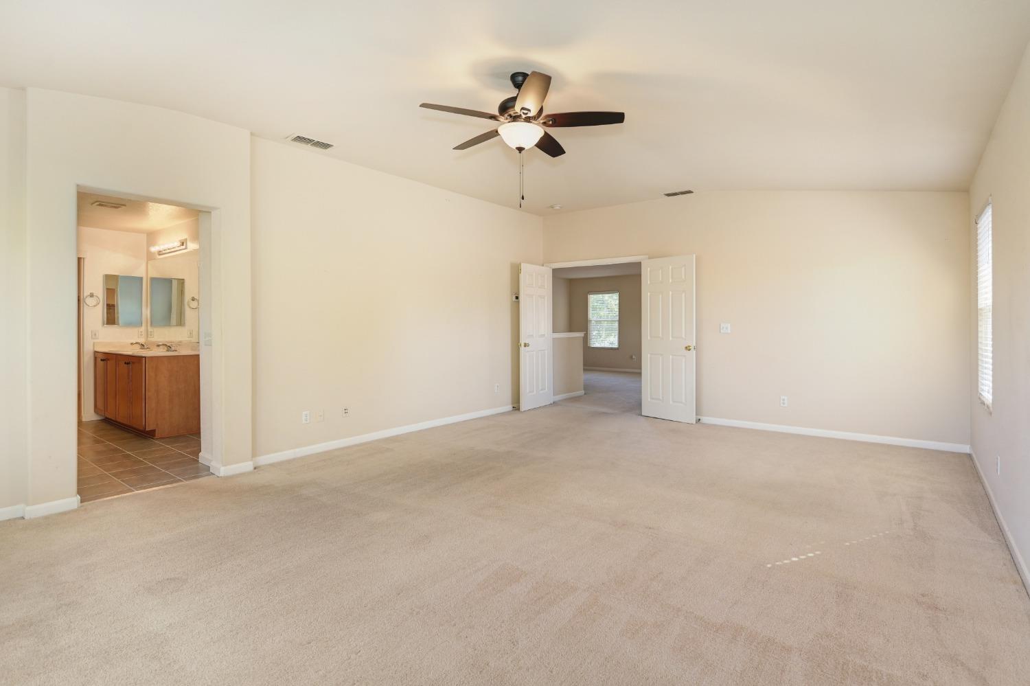 4538 Rosecliff Circle