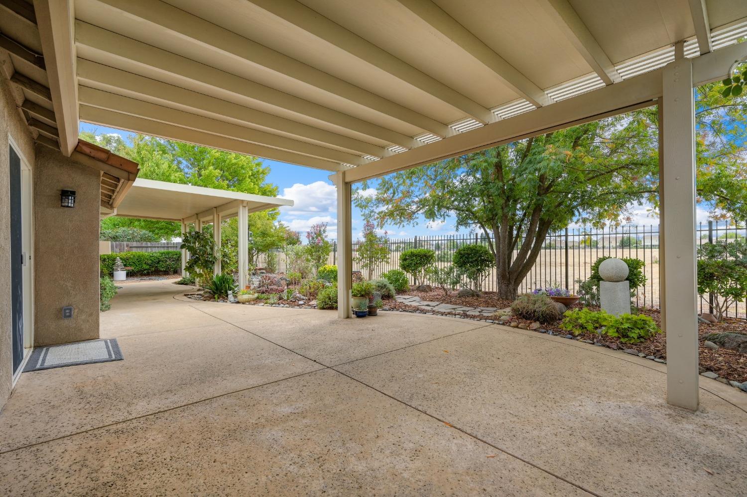 4533 Rosecliff Circle