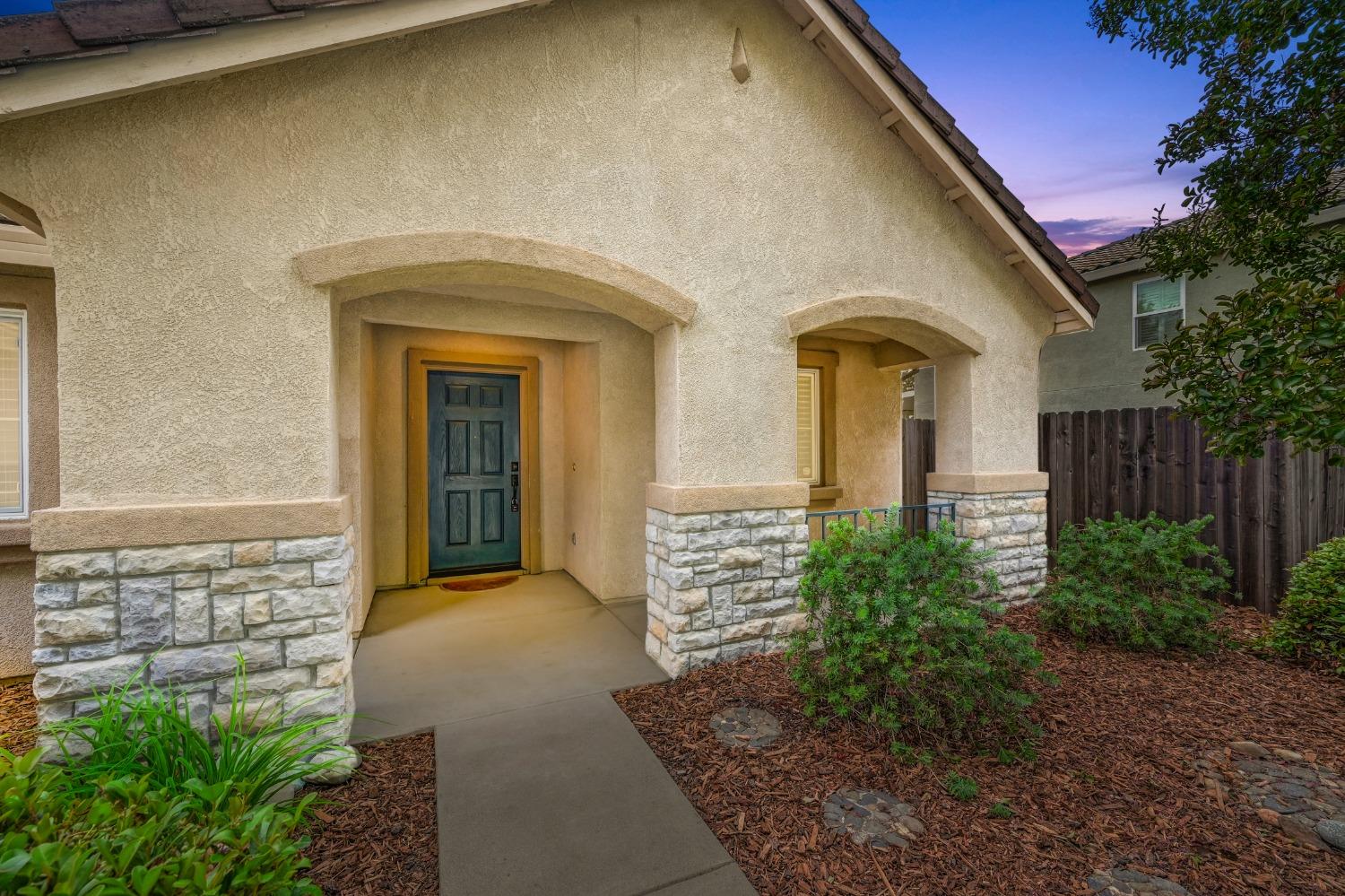 4533 Rosecliff Circle