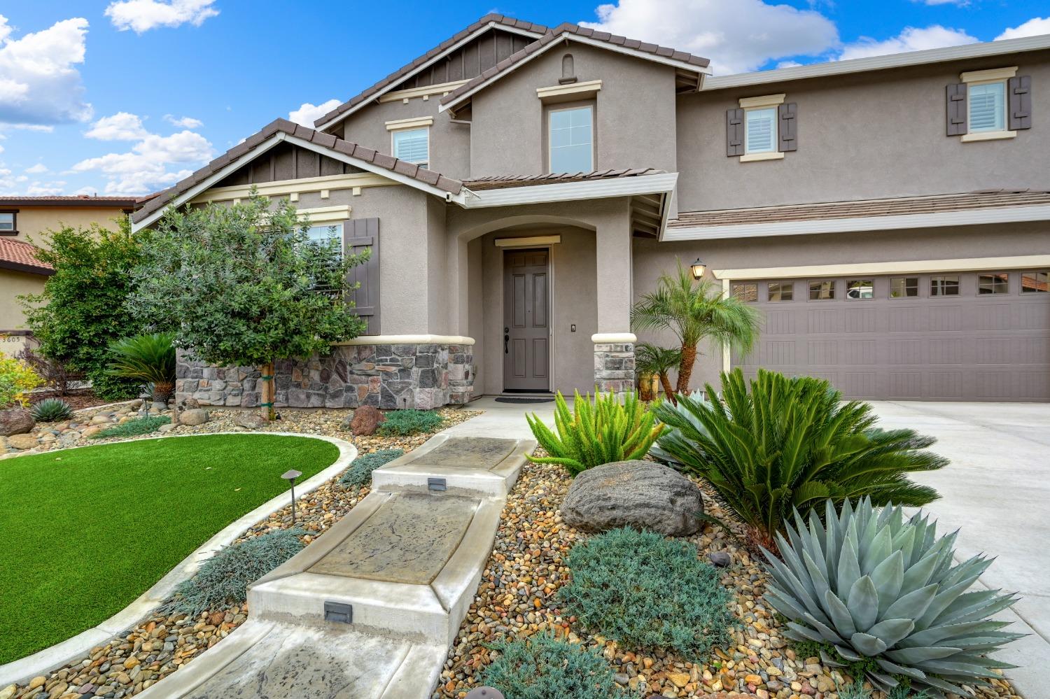 3609 Manzanola Way