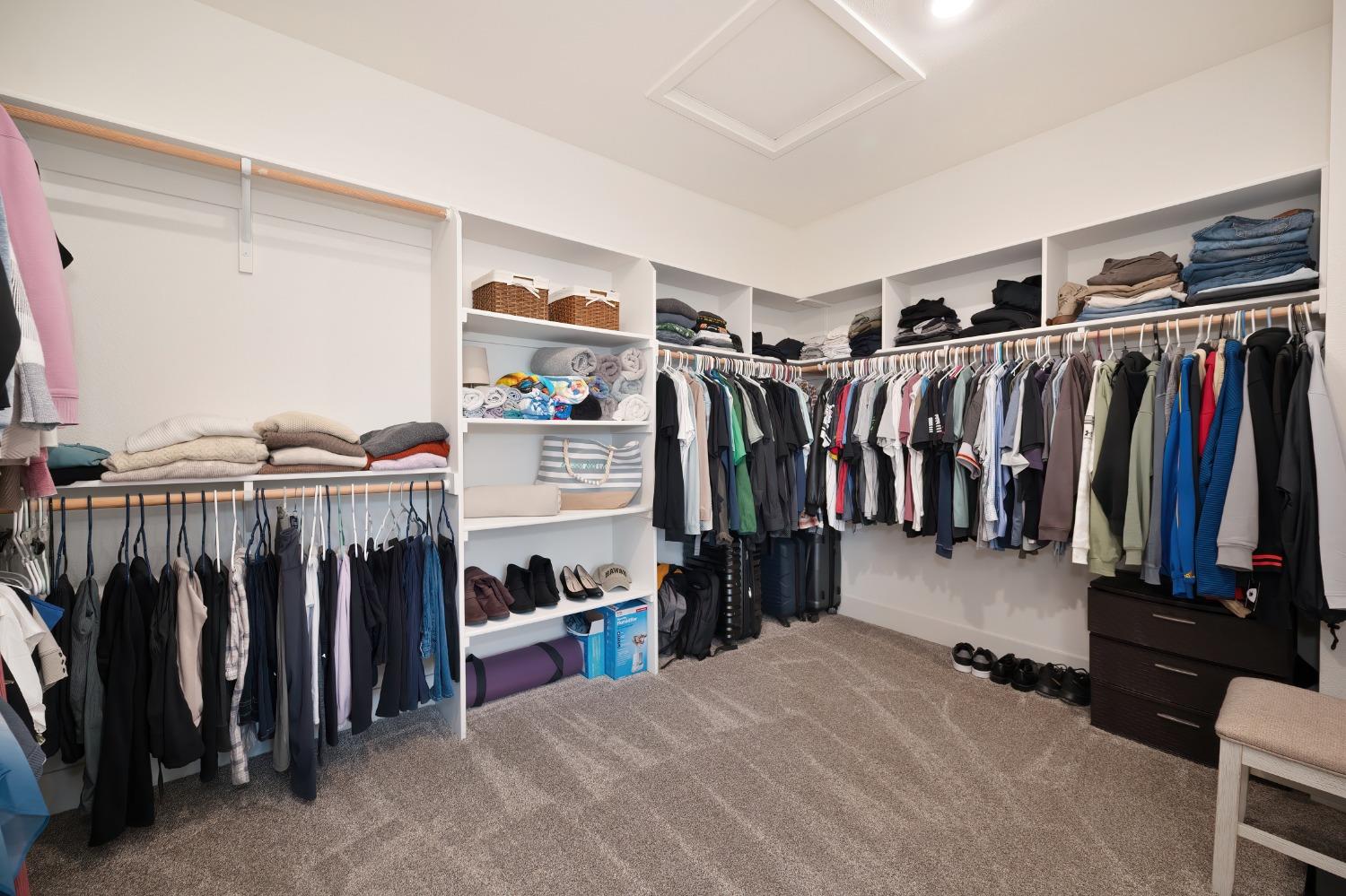 12840 Thorntonhall Drive