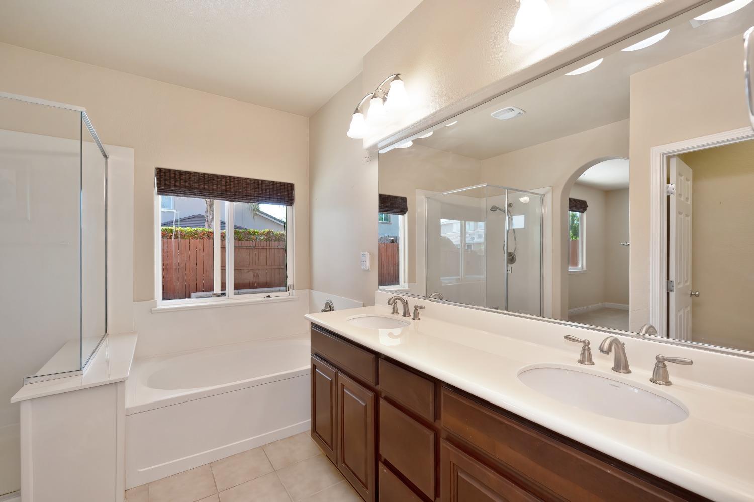 4070 Tenaja Way
