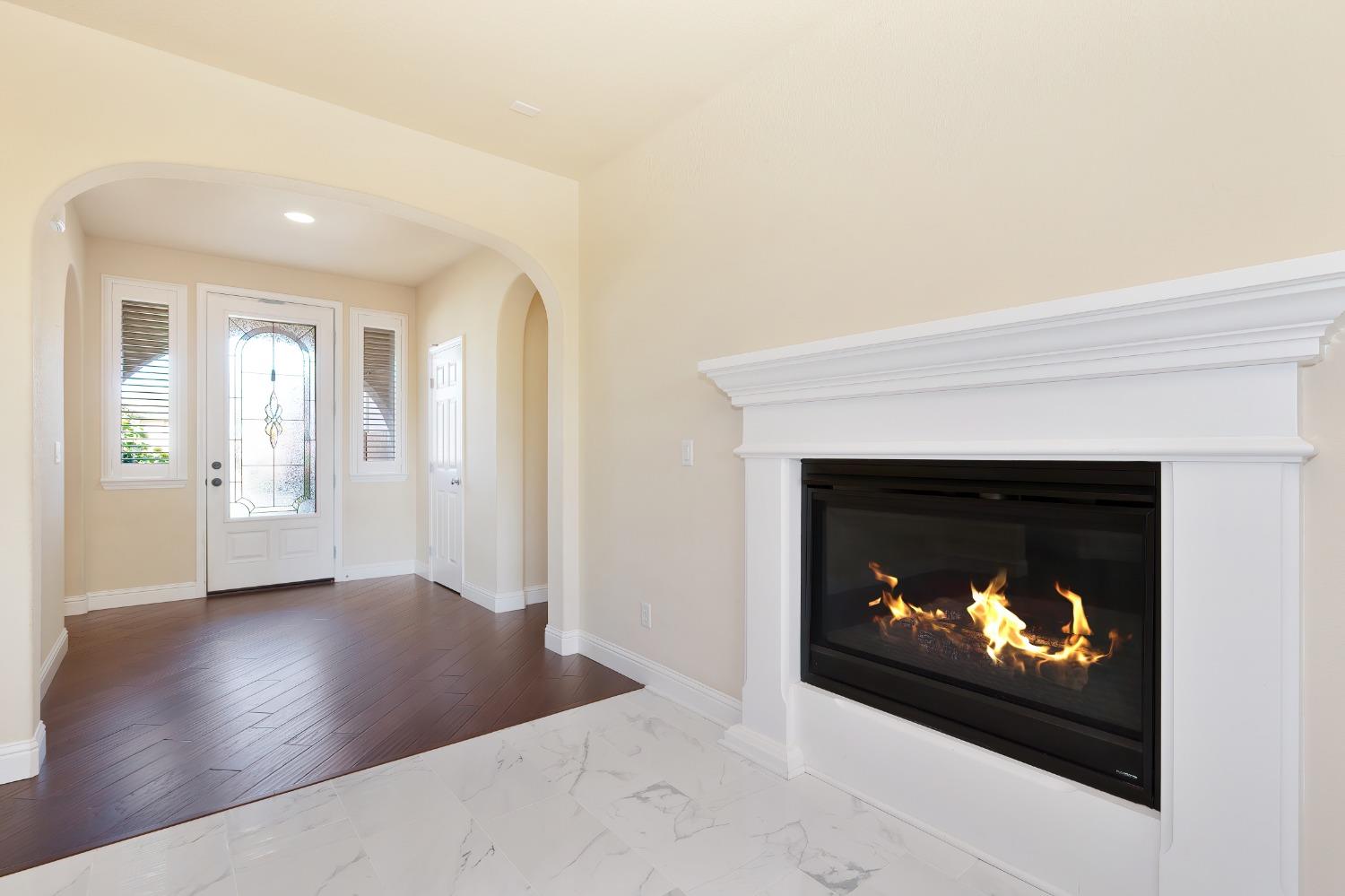 4070 Tenaja Way