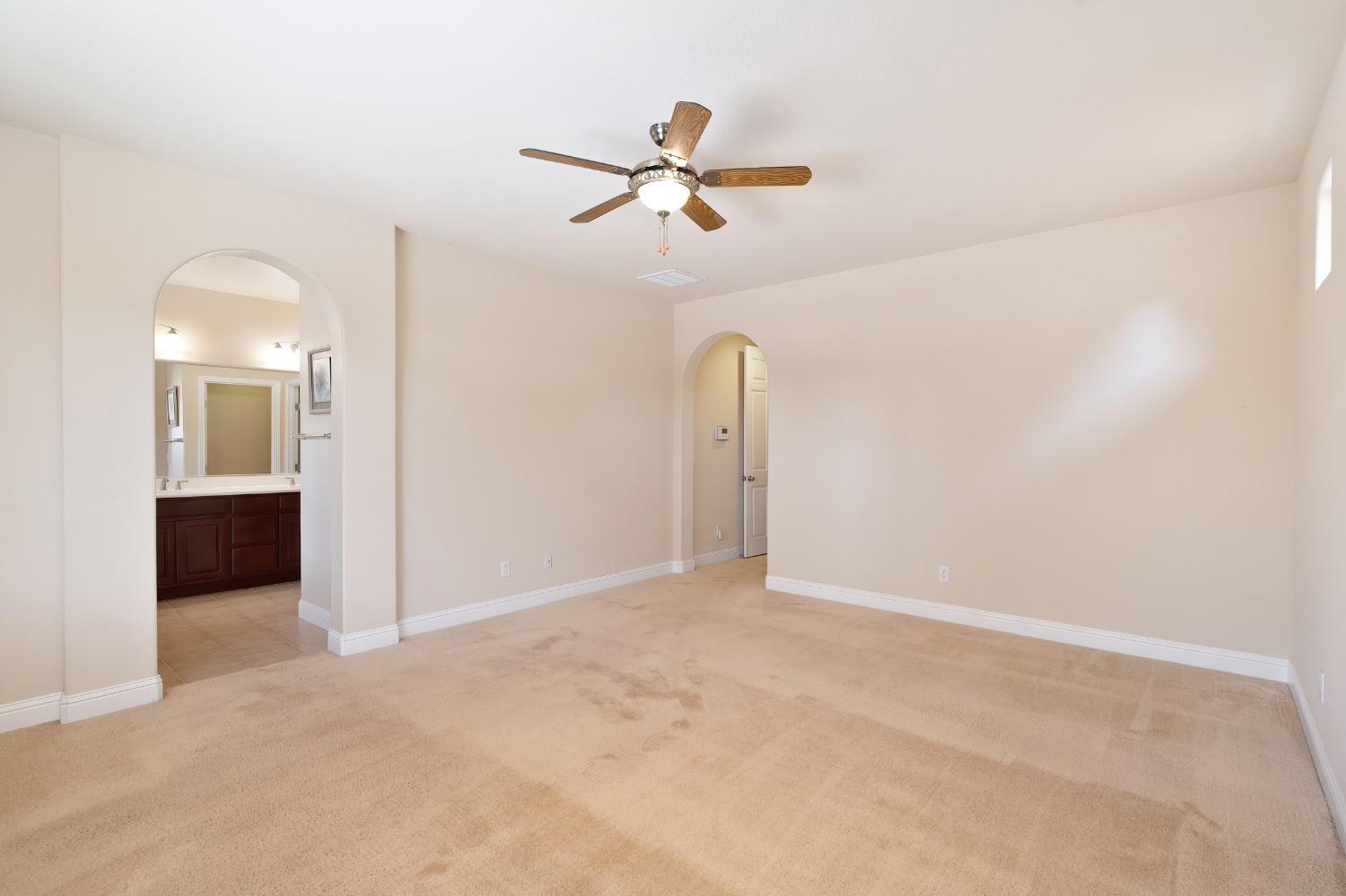 4070 Tenaja Way