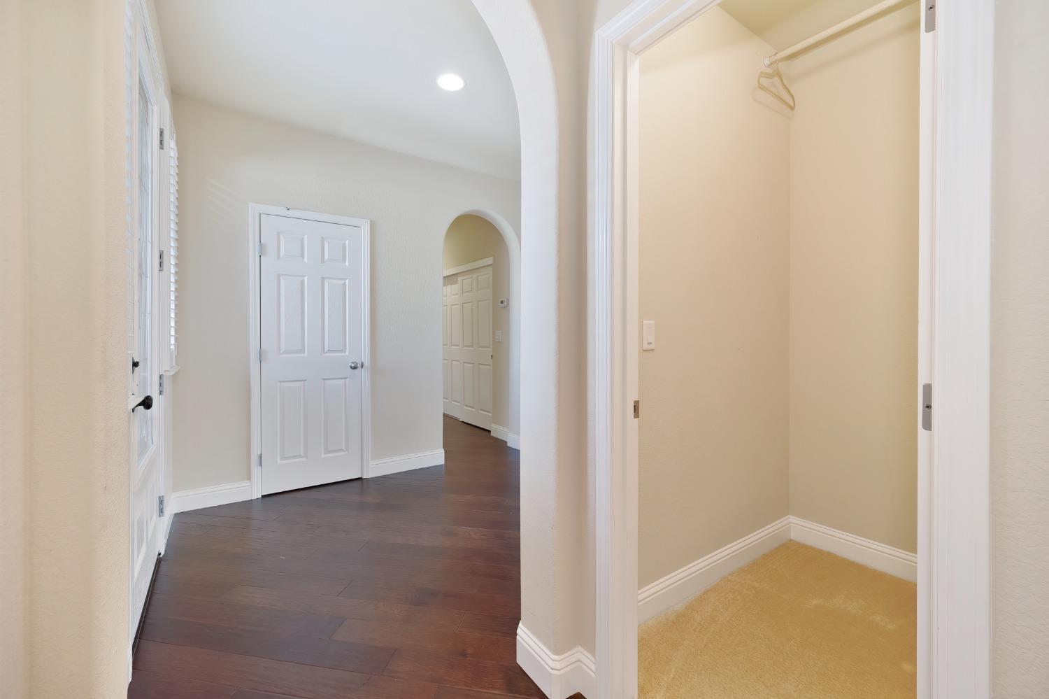 4070 Tenaja Way