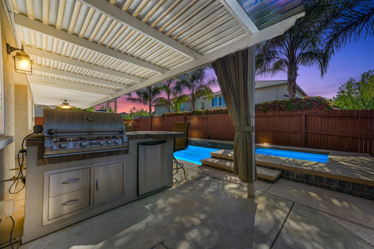 4070 Tenaja Way
