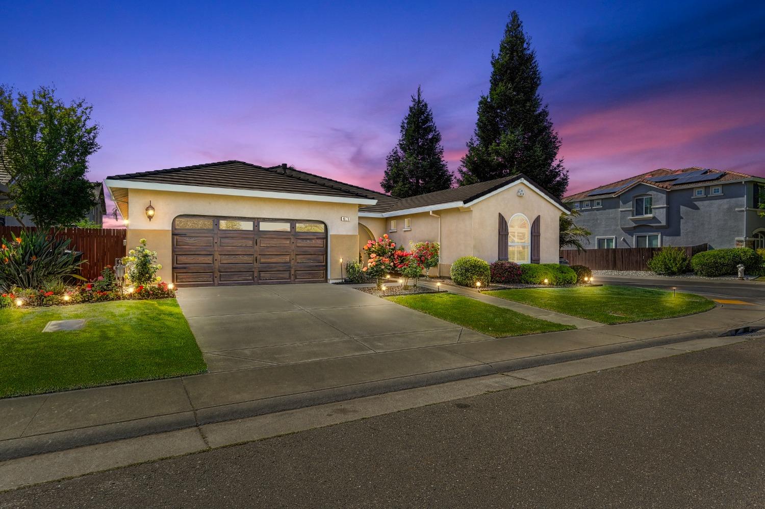 4070 Tenaja Way