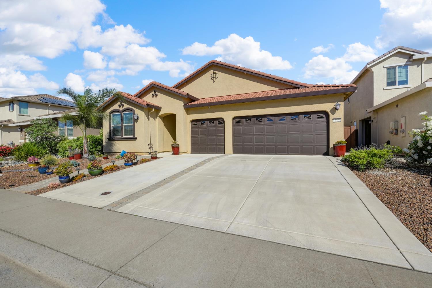 12767 Evanston Way