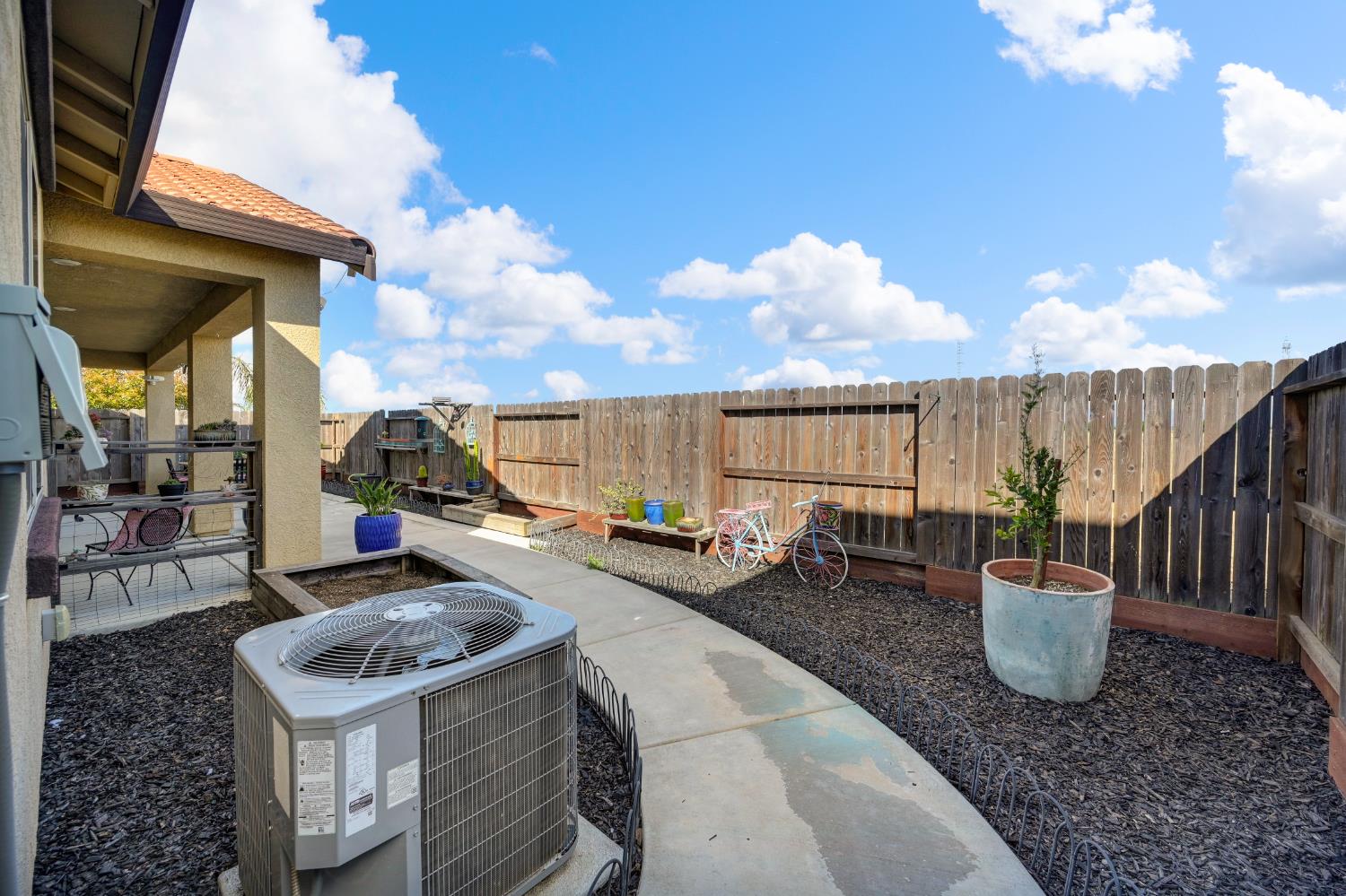12767 Evanston Way