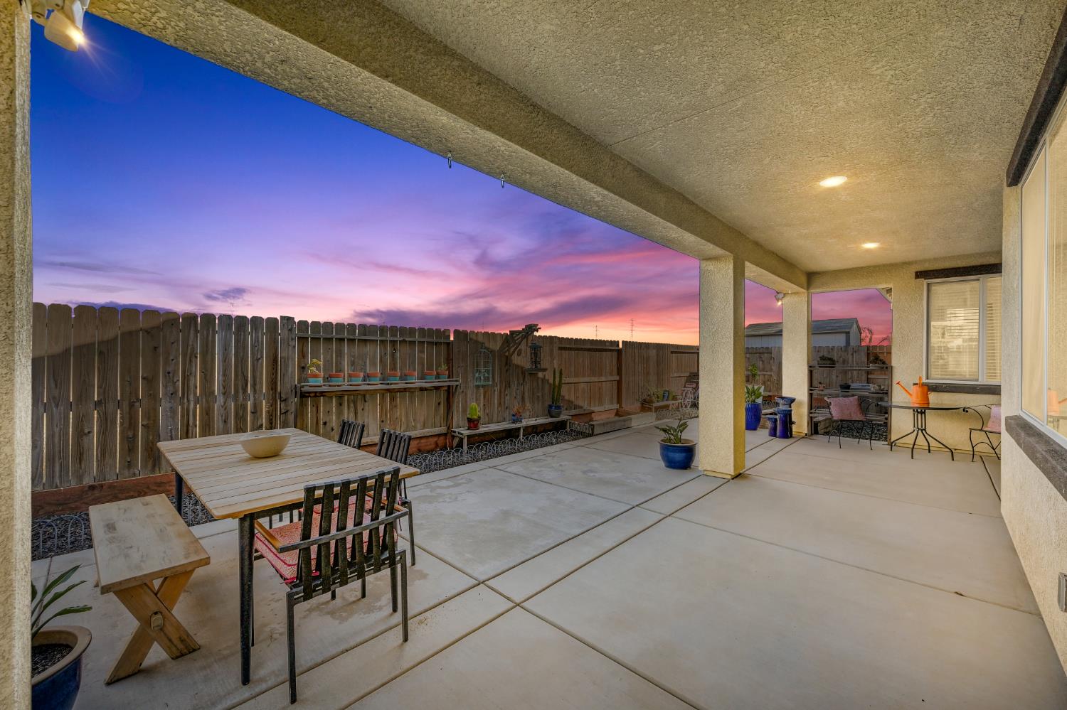 12767 Evanston Way