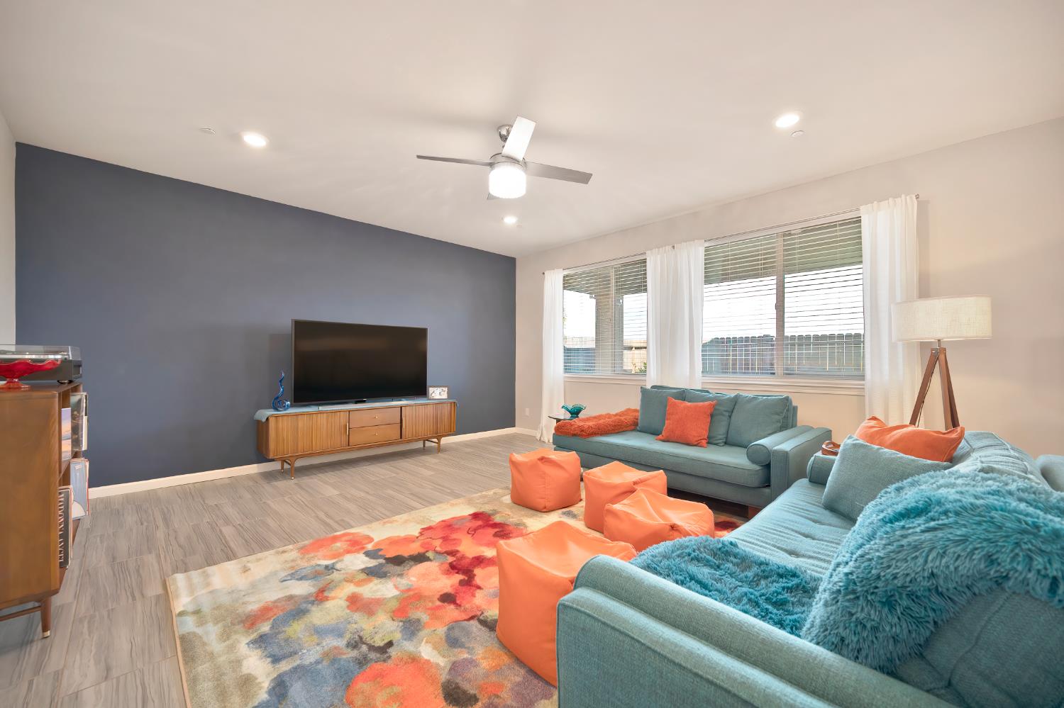 12767 Evanston Way