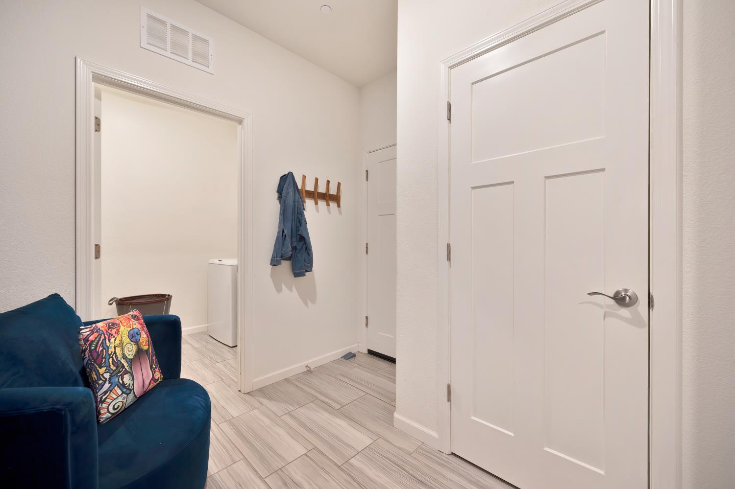 12767 Evanston Way