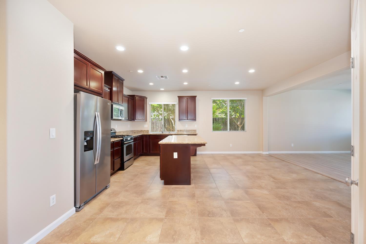 4135 Choteau Circle