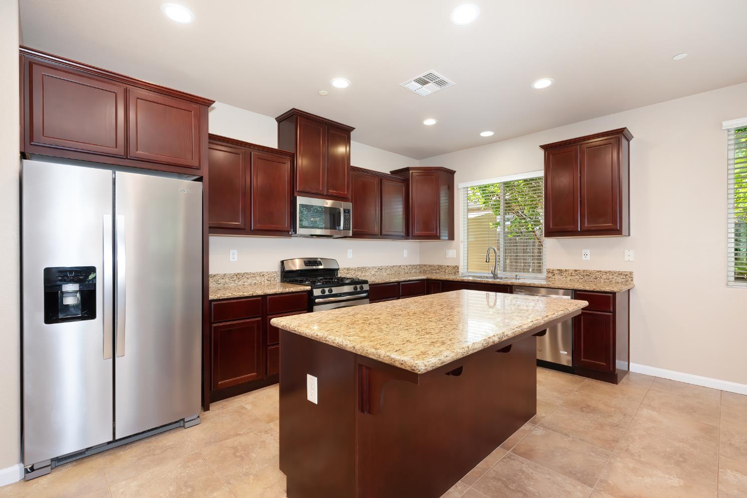 4135 Choteau Circle