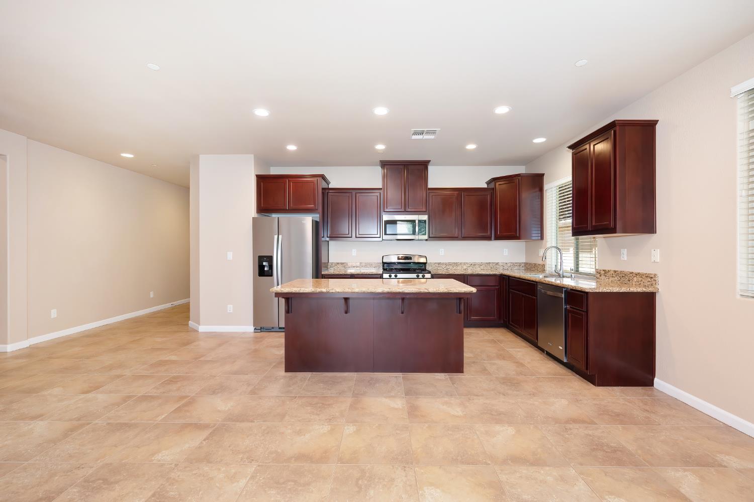 4135 Choteau Circle