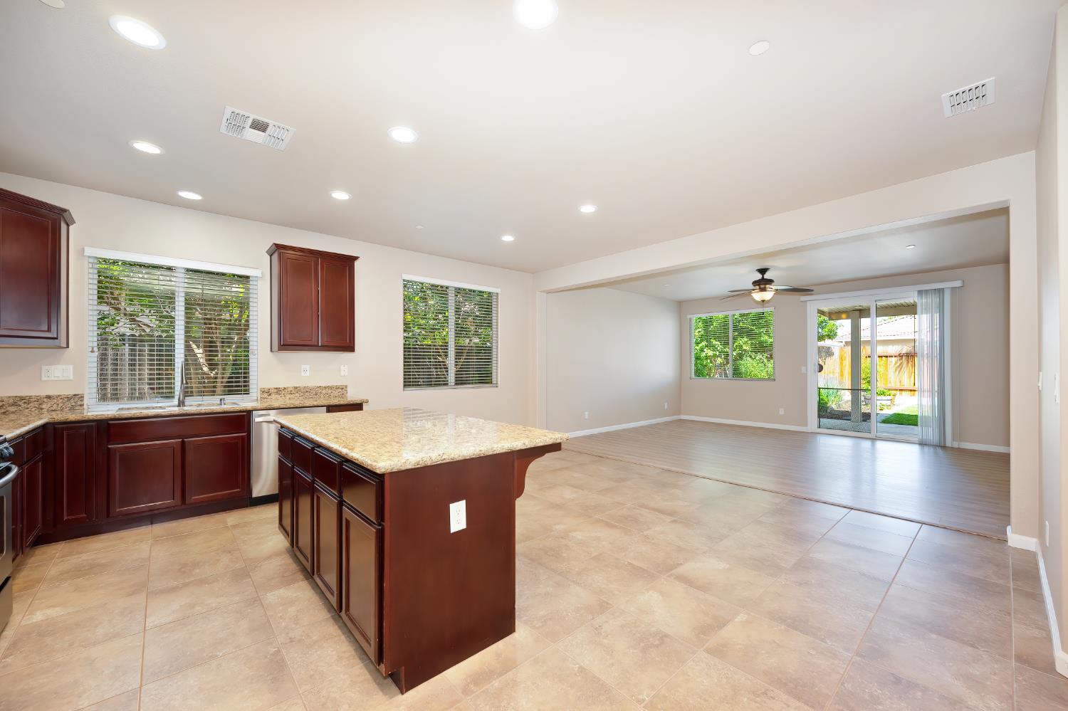4135 Choteau Circle