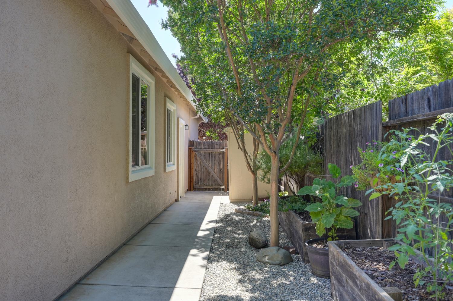 4135 Choteau Circle