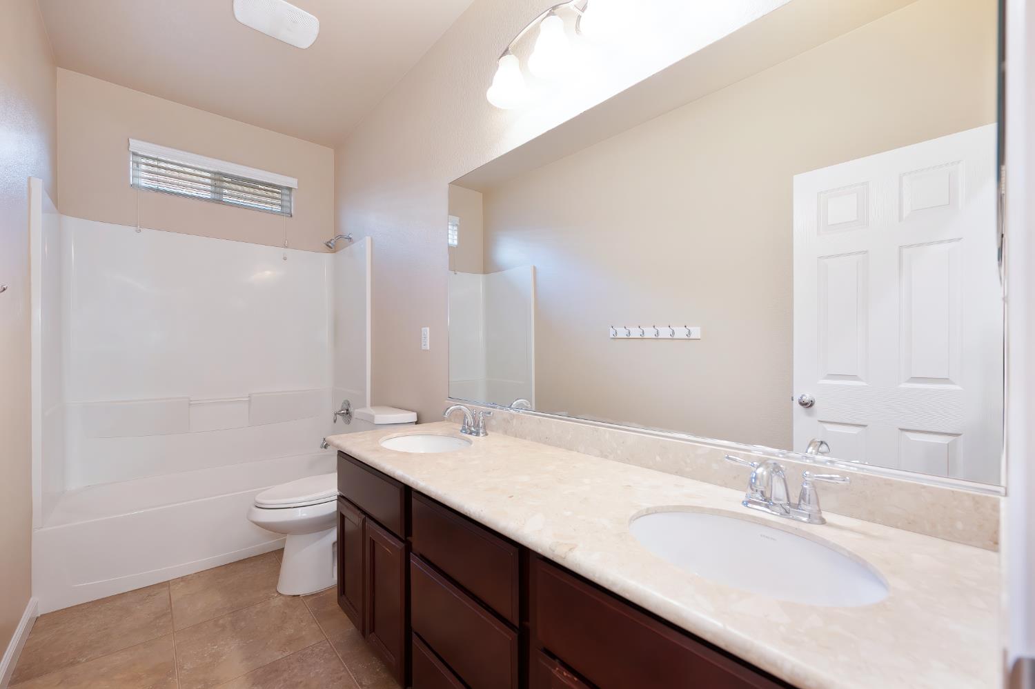 4135 Choteau Circle