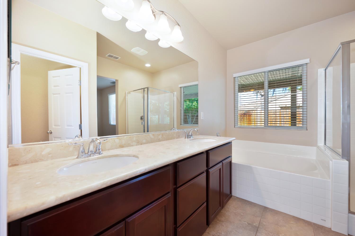 4135 Choteau Circle