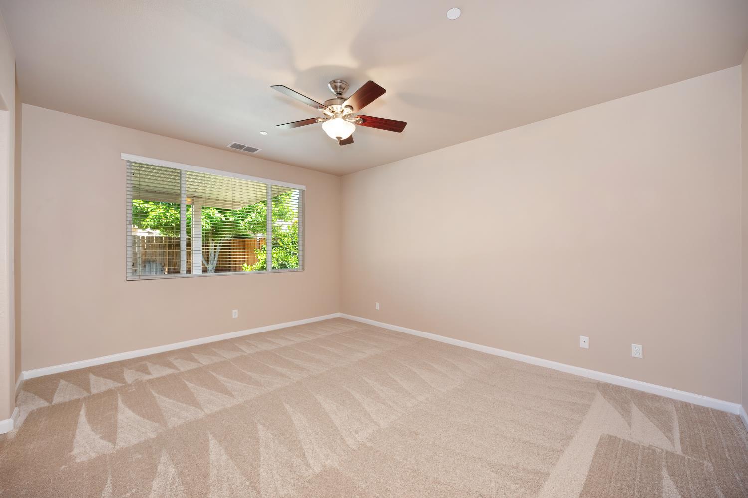 4135 Choteau Circle