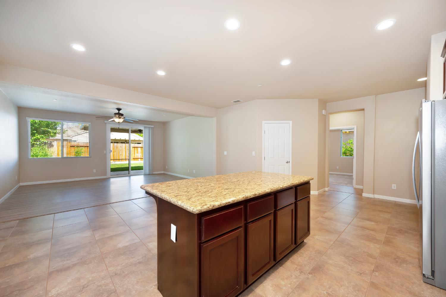 4135 Choteau Circle