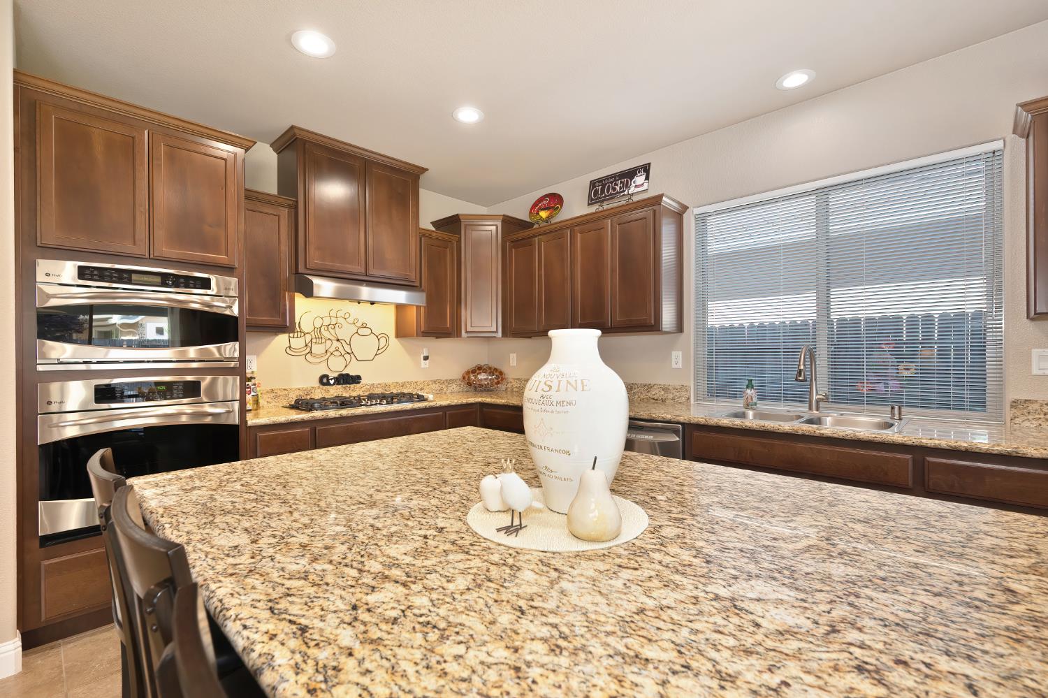 12460 Kibbie Lake Way