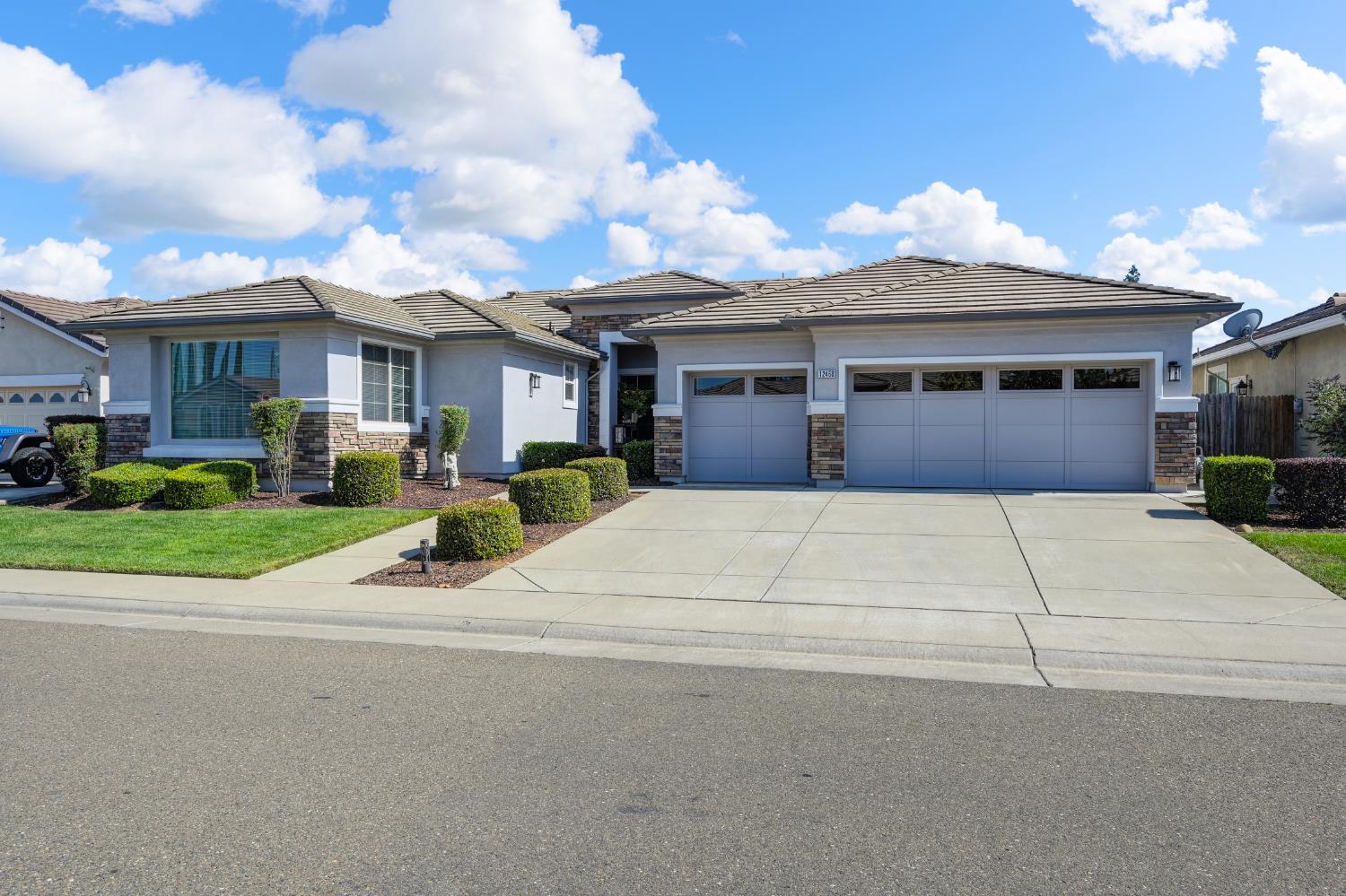 12460 Kibbie Lake Way