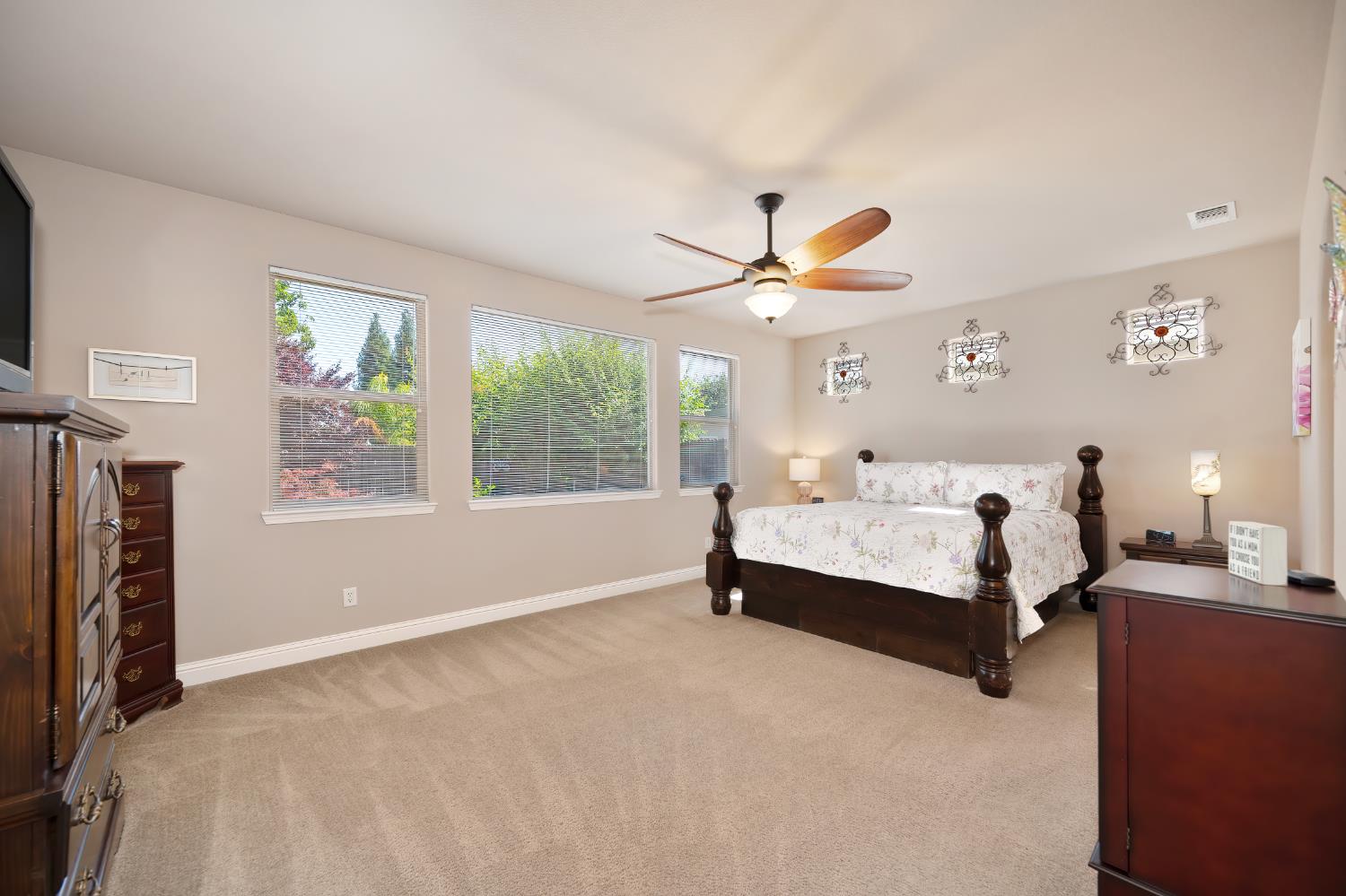 12460 Kibbie Lake Way