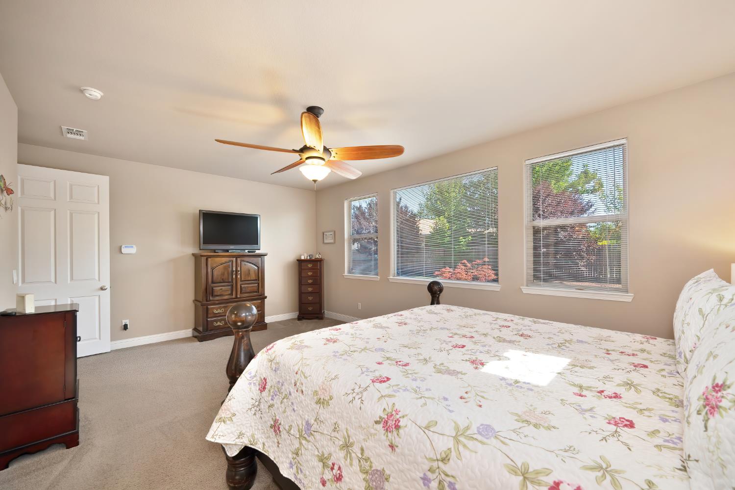 12460 Kibbie Lake Way