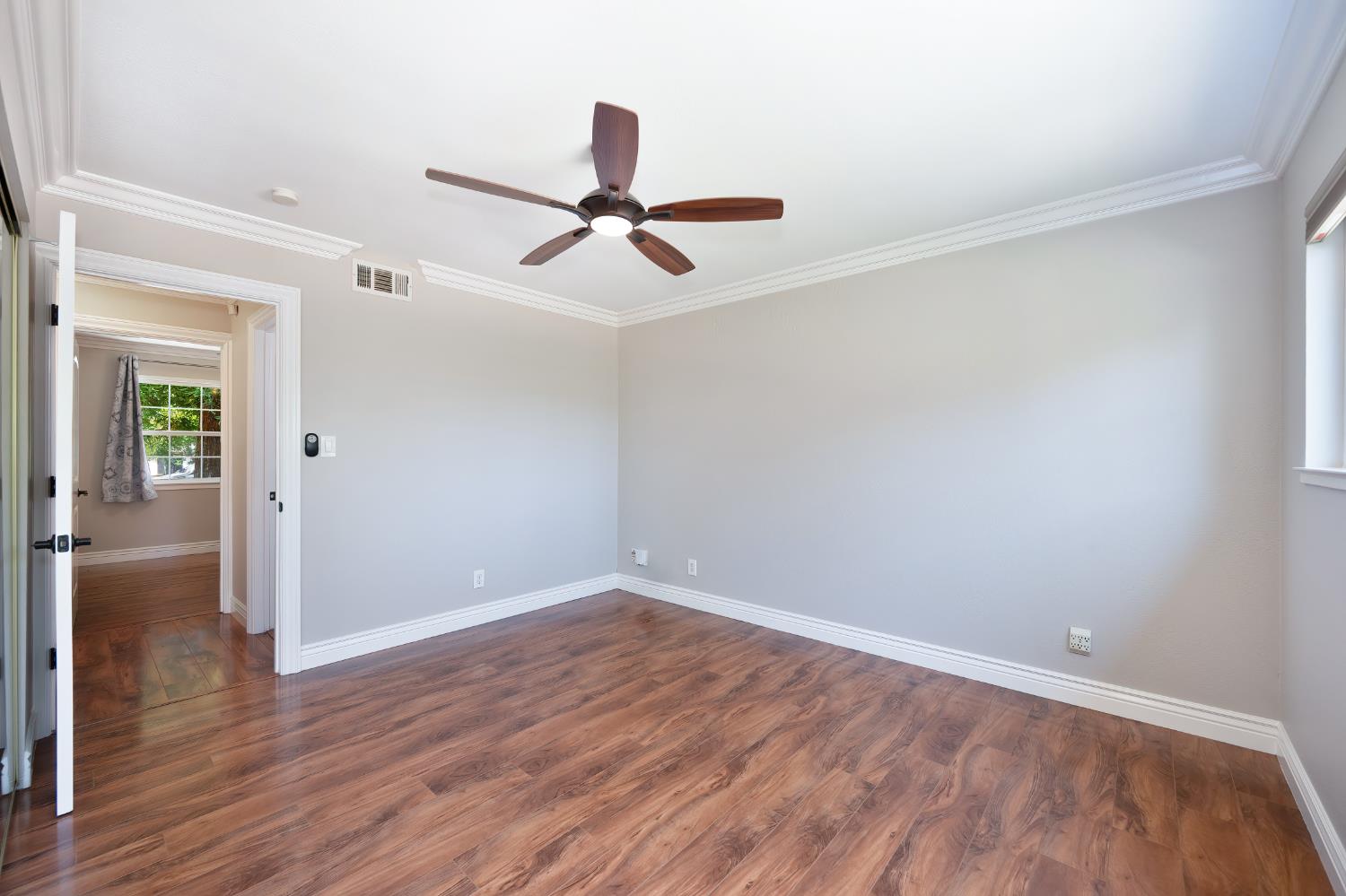 2144 Danbury Way